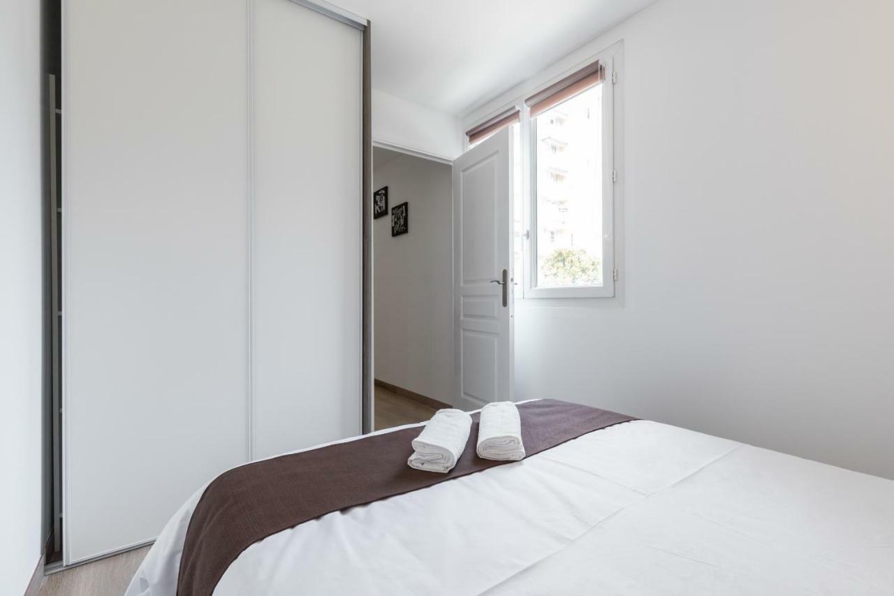 Sleep In Antibes City Center Apartment Екстериор снимка