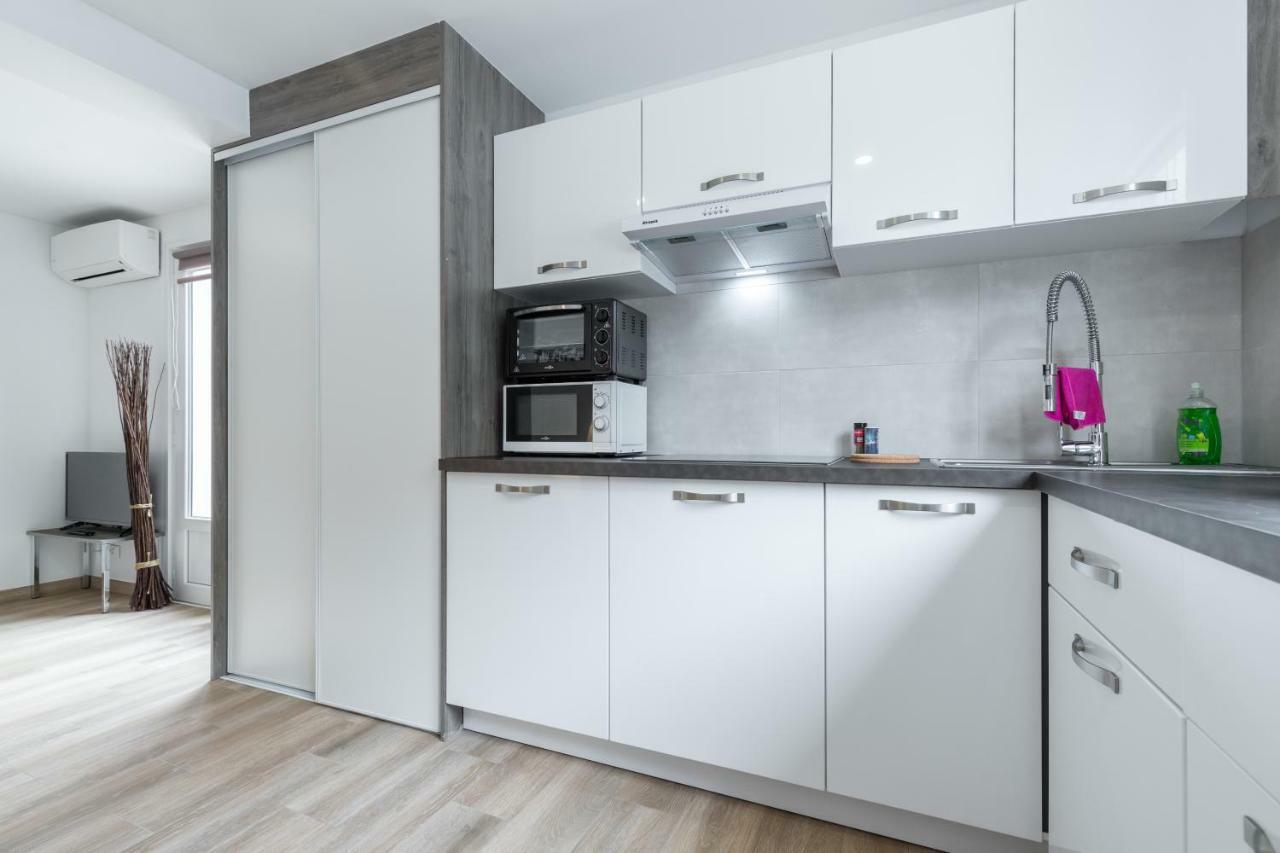 Sleep In Antibes City Center Apartment Екстериор снимка