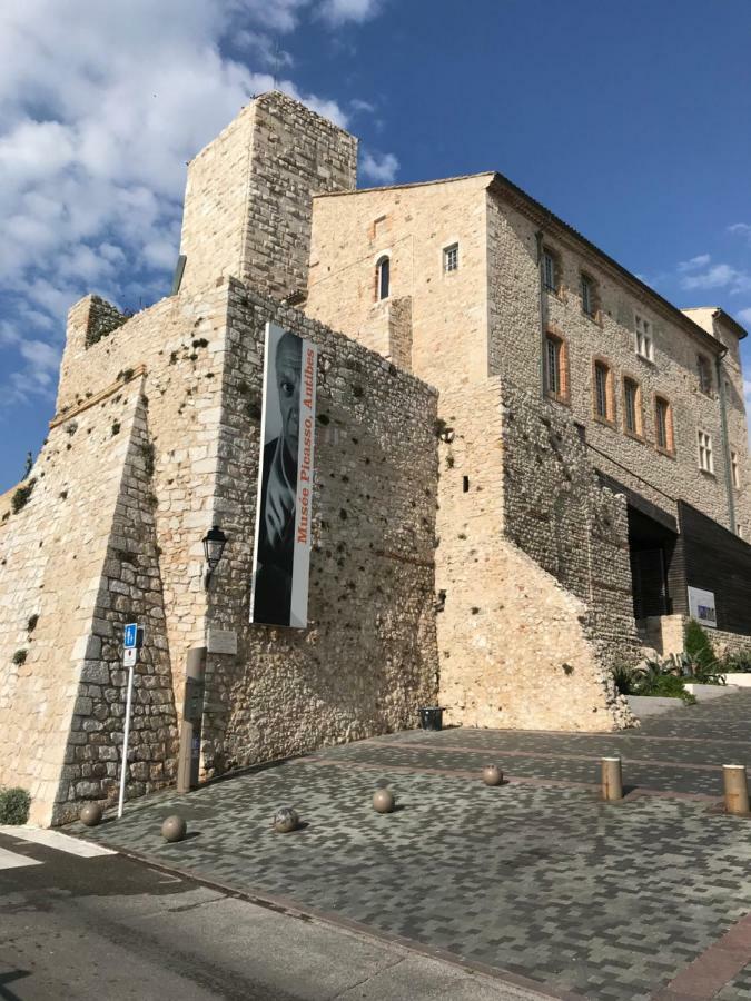 Sleep In Antibes City Center Apartment Екстериор снимка